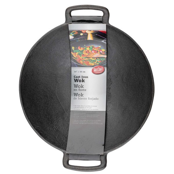 stirfry in a wok